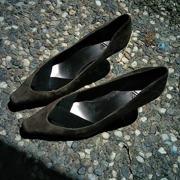 Womens heels - Picture 1 of 2